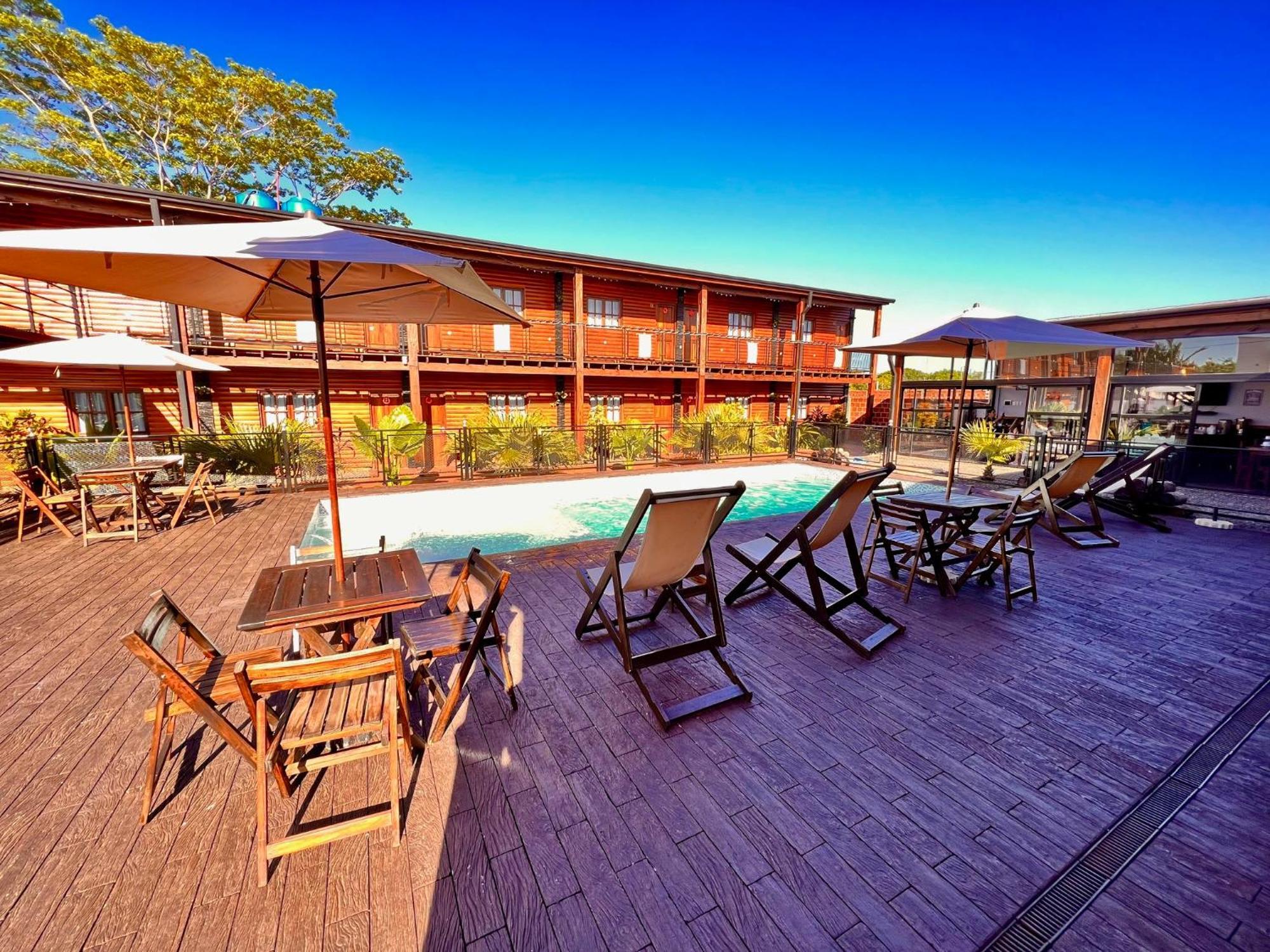 Alma Pura Hotel プエルト・イグアス エクステリア 写真
