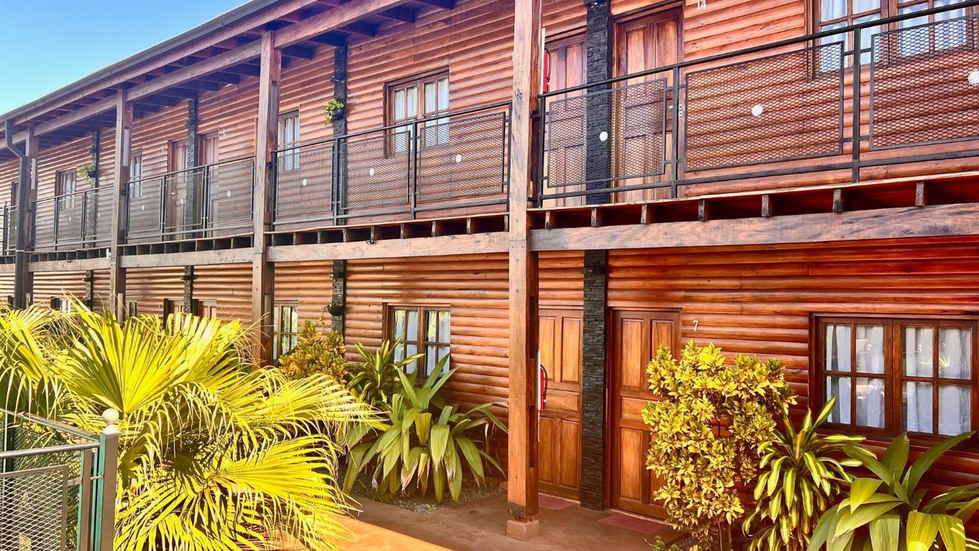 Alma Pura Hotel プエルト・イグアス エクステリア 写真